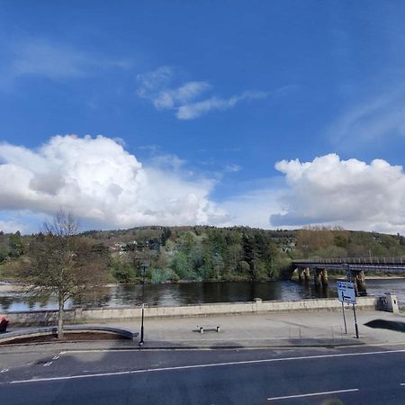 Stunning 2 Bedroom River View Apartment Perth Exterior foto